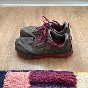 Altra Lone Peaks